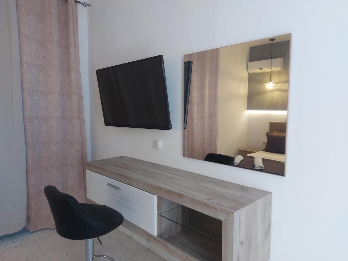 Aegean Pearl Hotel Tigkaki  Luaran gambar