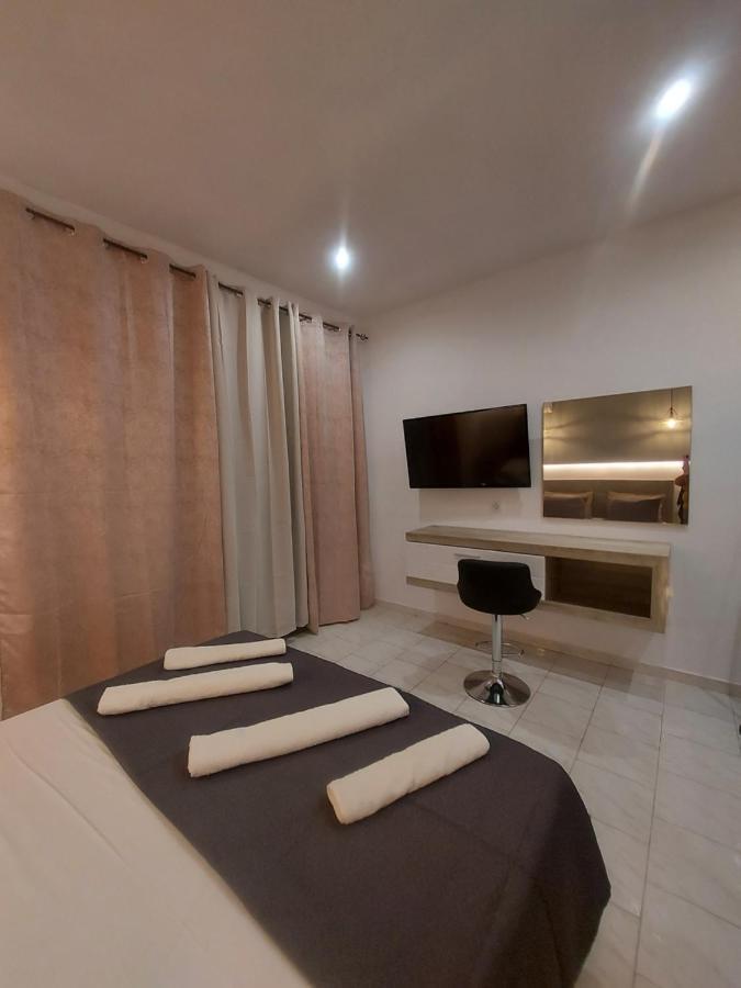 Aegean Pearl Hotel Tigkaki  Luaran gambar
